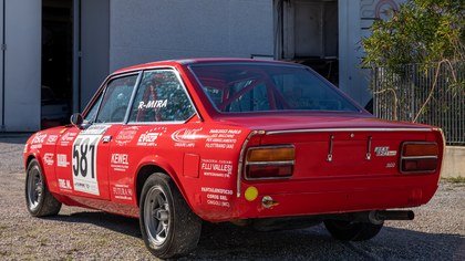 Fiat 124 Coupe for race