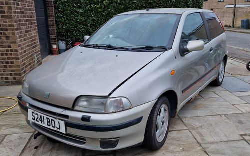 1998 Fiat Punto (picture 1 of 2)