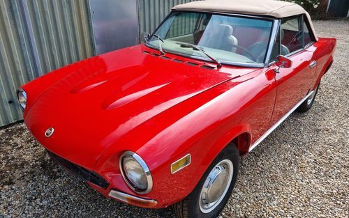 1978 Fiat 124 Spider (picture 1 of 17)