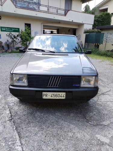 1985 fiat uno 60 s petrol and methane A vendre