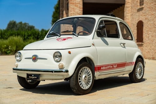 1968 FIAT 500 REPLICA ABARTH A vendre