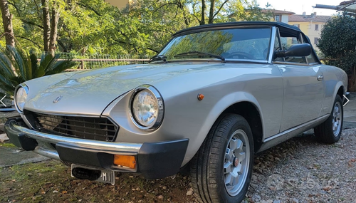 1983 Fiat 124 Spider Original