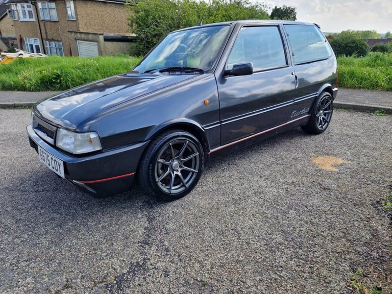 Rapid Classics: Eine Suche. Alle Oldtimer. 23 » Rapid Classics: Eine Suche. Alle Oldtimer. 1990 Fiat Uno Turbo