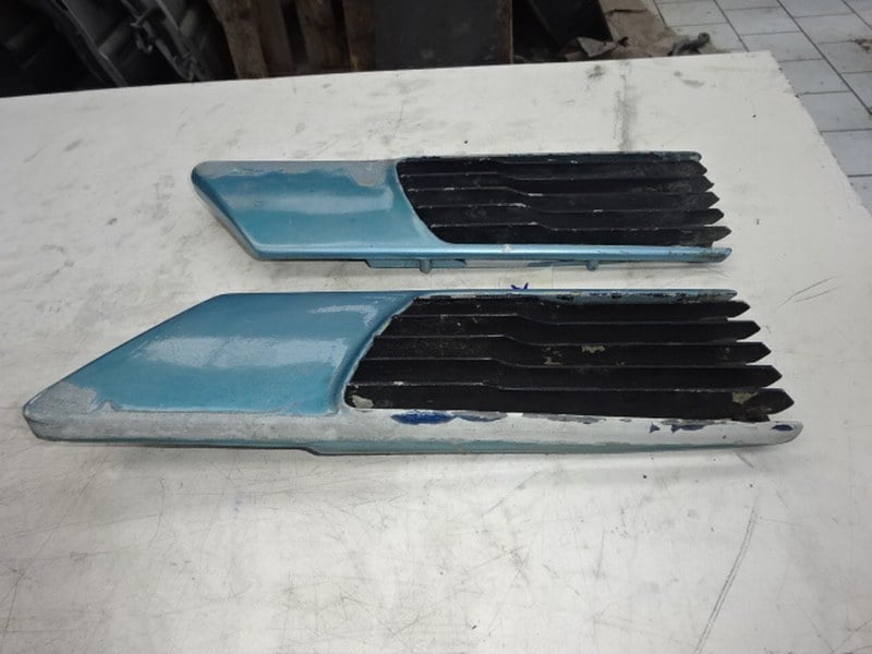 Front fenders side grills Fiat Dino 2000 Coupè