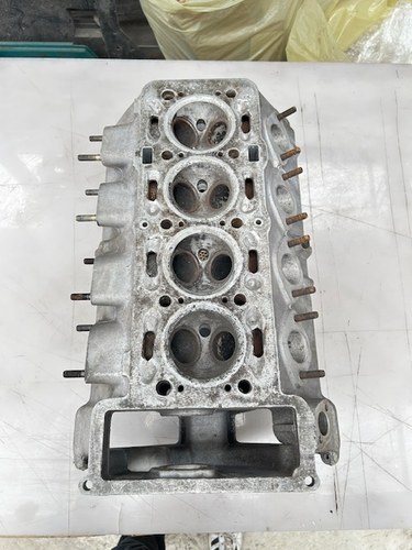Cylinder head Osca 1600 Te koop