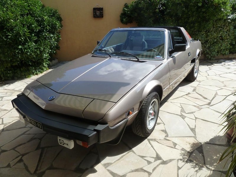 Fiat X1/9 kaufen bei Car & Classic