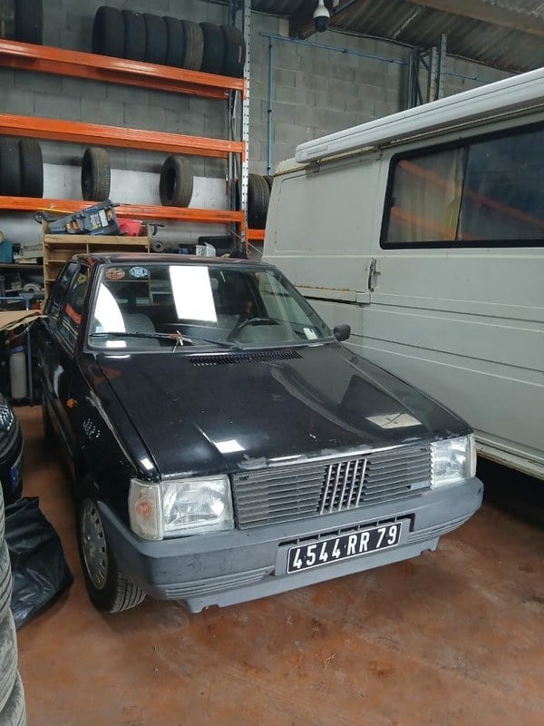 1987 Fiat Uno - 1 1987 Fiat Uno - 1