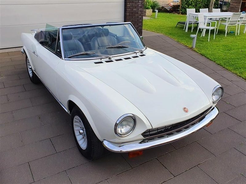 1977 Fiat 124 Spider Original