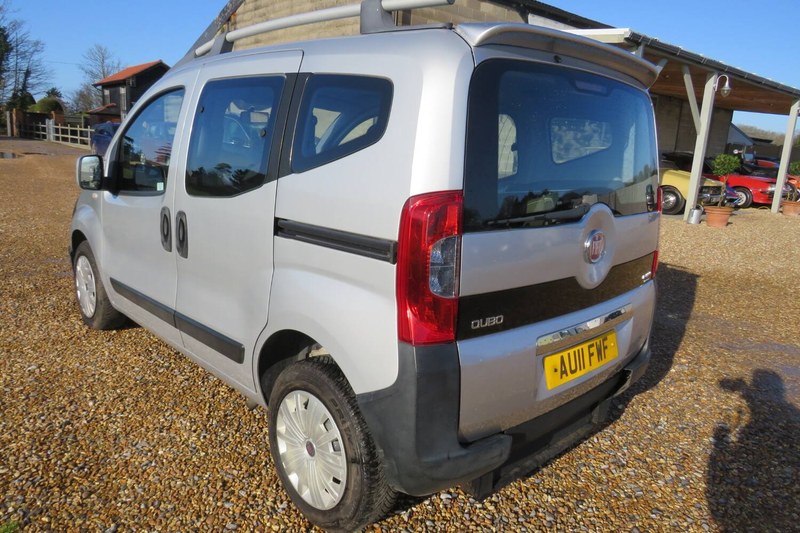 2011 Fiat Qubo - 2 2011 Fiat Qubo - 2