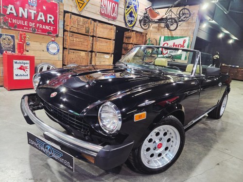 1981 FIAT 124 Spider 2.0 injection Kaufen Bei