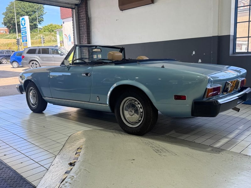 1978 Fiat 124 Spider - 2 1978 Fiat 124 Spider - 2