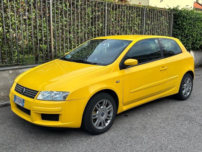 2001 Fiat Stilo - 1 2001 Fiat Stilo - 1