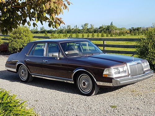 1986 Lincoln A State Of The Art, Contemporary Classic! For Sale