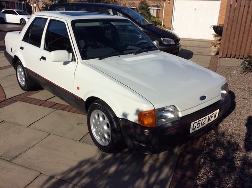 1990 Ford Orion 1.4 lx 44,000  12 months Mot £3995 For Sale