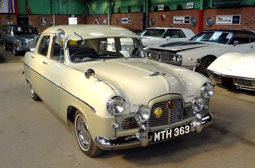 1956 FORD ZODIAC MK1 BEAUTIFUL PAINT AND INTERIOR ALL THE EXTRAS! For Sale