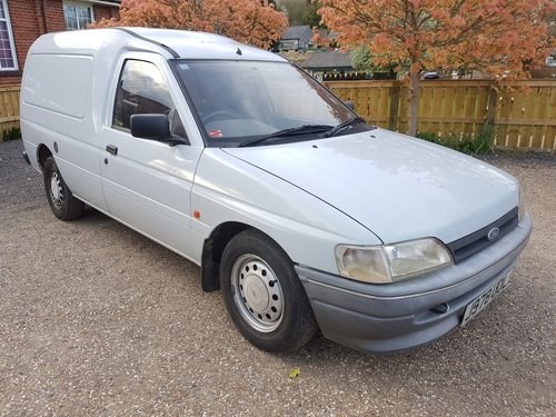 REMAINS AVAILABLE.1992 Ford Escort Van For Sale by Auction