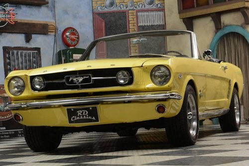 1965 Ford Mustang Cabrio / Top Zustand For Sale