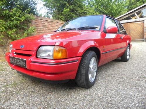 1986 FORD ESCORT XR3i   27000 miles from new For Sale