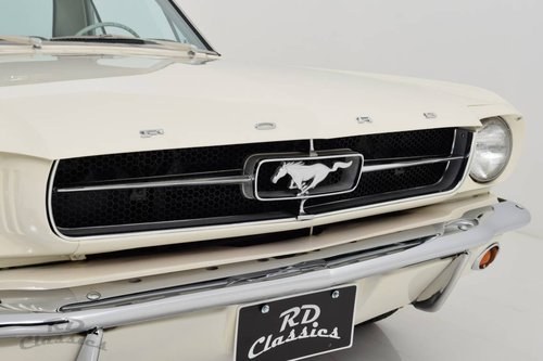 1965 Ford Mustang Coupe / Top Restauriert In vendita