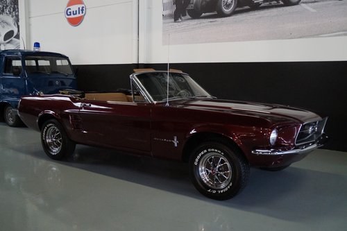 FORD MUSTANG V8 Convertible fully restored (1967) For Sale
