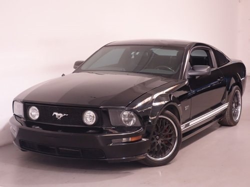 2005 GT V8 - FULL BLACK LEATHER - AIR CON - COLOR CODED ALLOYS -  In vendita