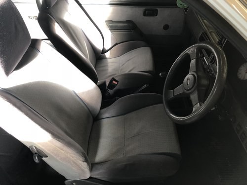 Ford escort xr3i 1985 In vendita