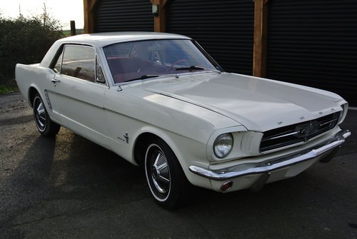 1964 Ford Mustang v8 White Auto PROJECT SOLD