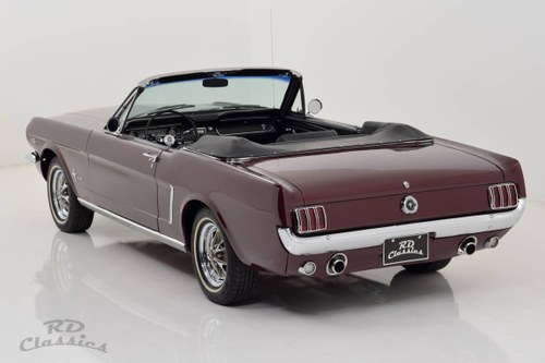 1965 Ford Mustang Convertible / Pony Ausstattung! In vendita