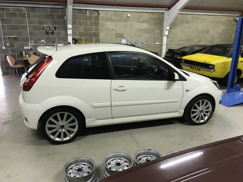 2006 ABSOLUTELY STUNNING RARE FIESTA ST MOUNTUNE For Sale