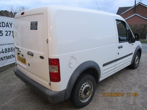 2006 TRANSIT CONNECT  VAN 35,000 MILES ONLY NEW MOT + SERVIED For Sale
