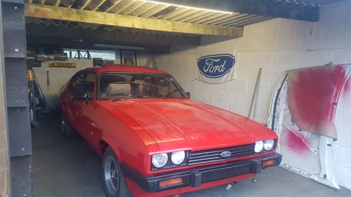Ford Capri 1986 just been restored In vendita