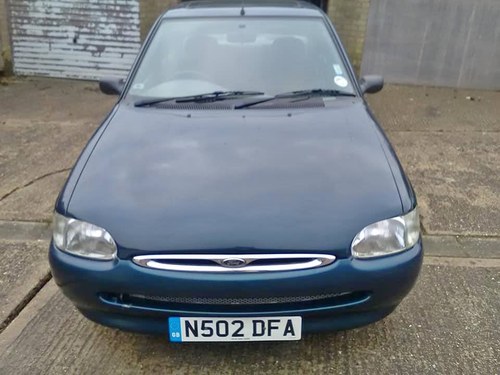 1995 VERY RARE FORD ESCORT MK6 SALOON ONLY 52K MILES For Sale