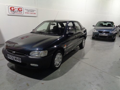 1995 28,000 miles and lovely order throuout !! For Sale