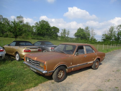 1974 ford taunus TC1 same as cortina mk3 In vendita