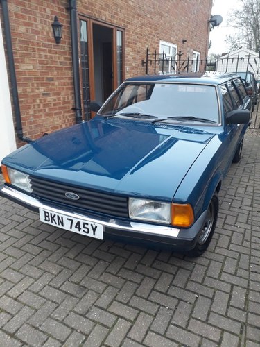 1984 Cortina Mk5 estate  In vendita