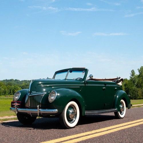 1939 Ford Deluxe Roadster Sedan = Go Green(~)Brown $31.9k  For Sale