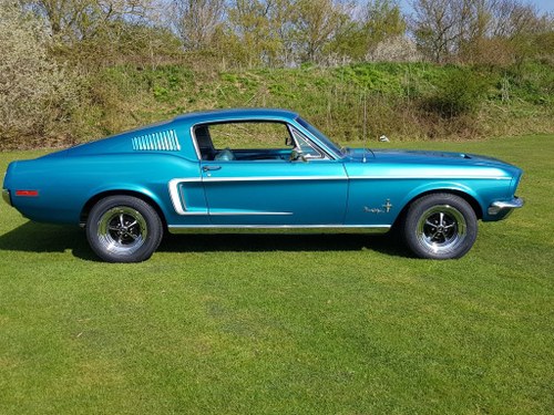 1968 Ford Mustang Fastback V8 and Automatic  In vendita