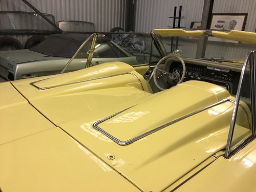 1964 ford thunderbird 390 convertible barn stored. For Sale