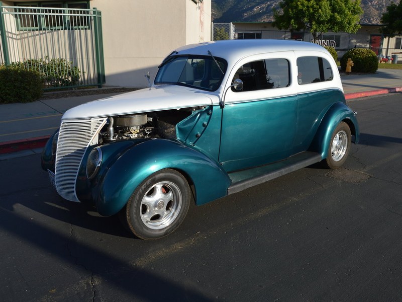 1937 Ford Slantback