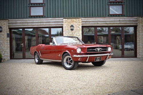 1965 Ford Mustang Convertible 4.7 V8, Candy Red Metallic In vendita