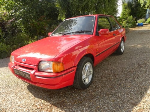1986 FORD ESCORT XR3i 27000 miles from new In vendita