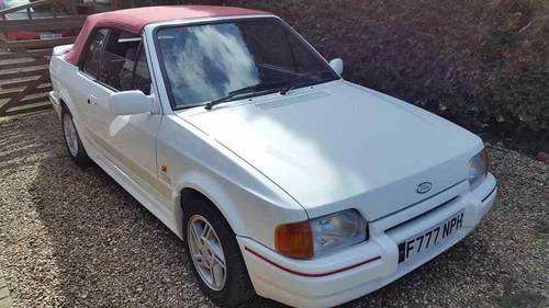 1988 Ford Escort Cabriolet XR3i or swap E30 cabriolet En Venta