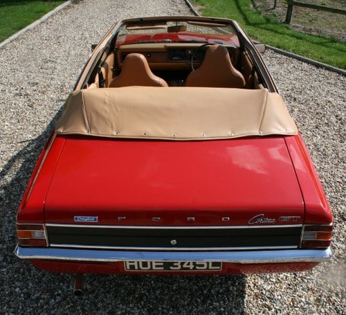 1972 Ford Cortina - 2