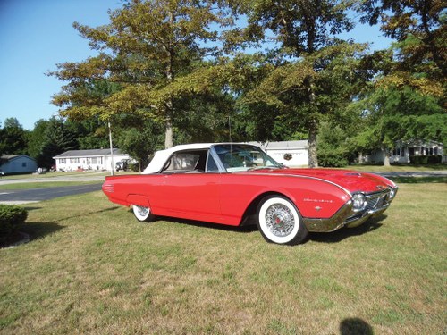 1961 Ford Thunderbird Convertible  For Sale by Auction