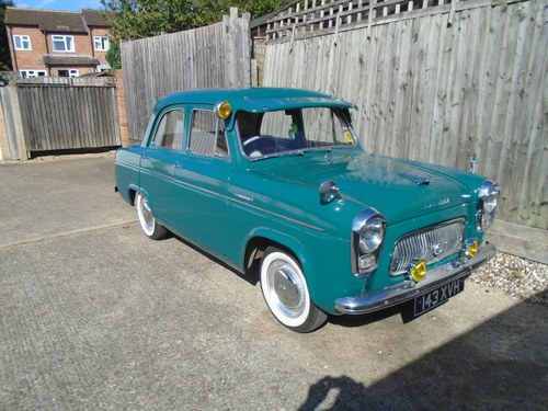 1956 ford prefect In vendita