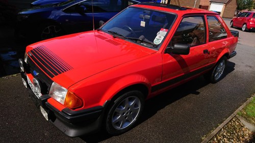 1983 Ford Escort Mk3 RS1600i Sunburst Red In vendita