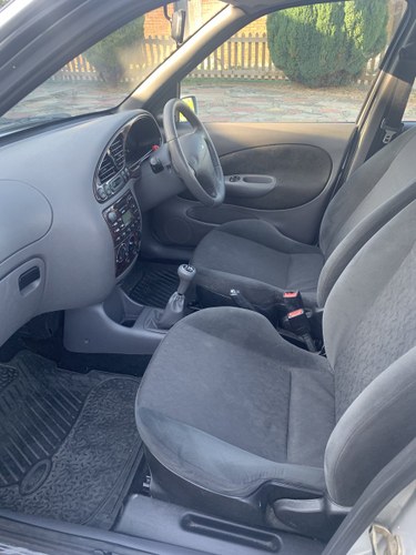 2000 Ford Fiesta Ghia - low milage - great quality En Venta