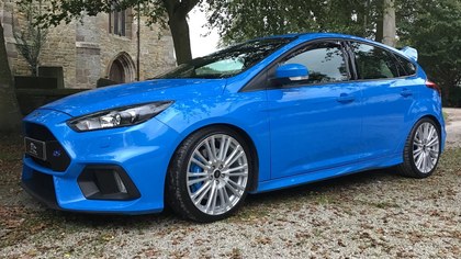 FORD FOCUS RS. 2017/17 PLATE,LOW MILES.OUTSTANDING CONDITION