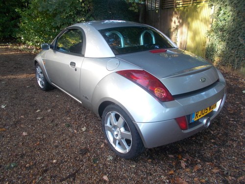 2005 FORD STREET KA LUXURY CONVERTIBLE WITH HARDTOP LEATHER   For Sale