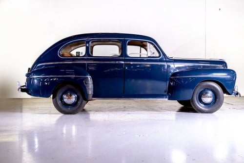 1946 Ford De Luxe - 3